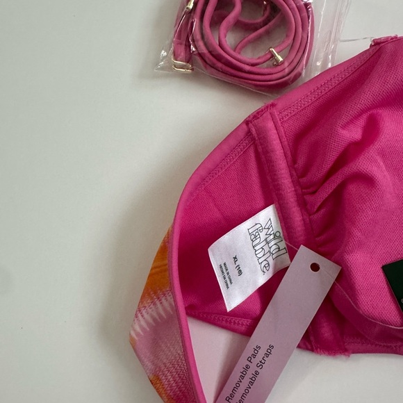 Wild Fable Women’s Floral Bikini Top NWT Size XL Pink Orange Beach Summer Pool - Picture 2 of 3